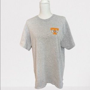 TN womens T-shirt size XL gray Tennessee traditions volunteers